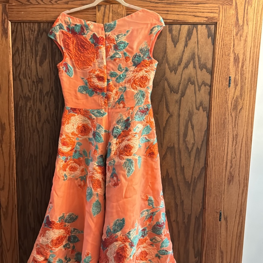 Lela Rose Coral Floral Off-Shoulder Midi Dress - Picture 4 of 11